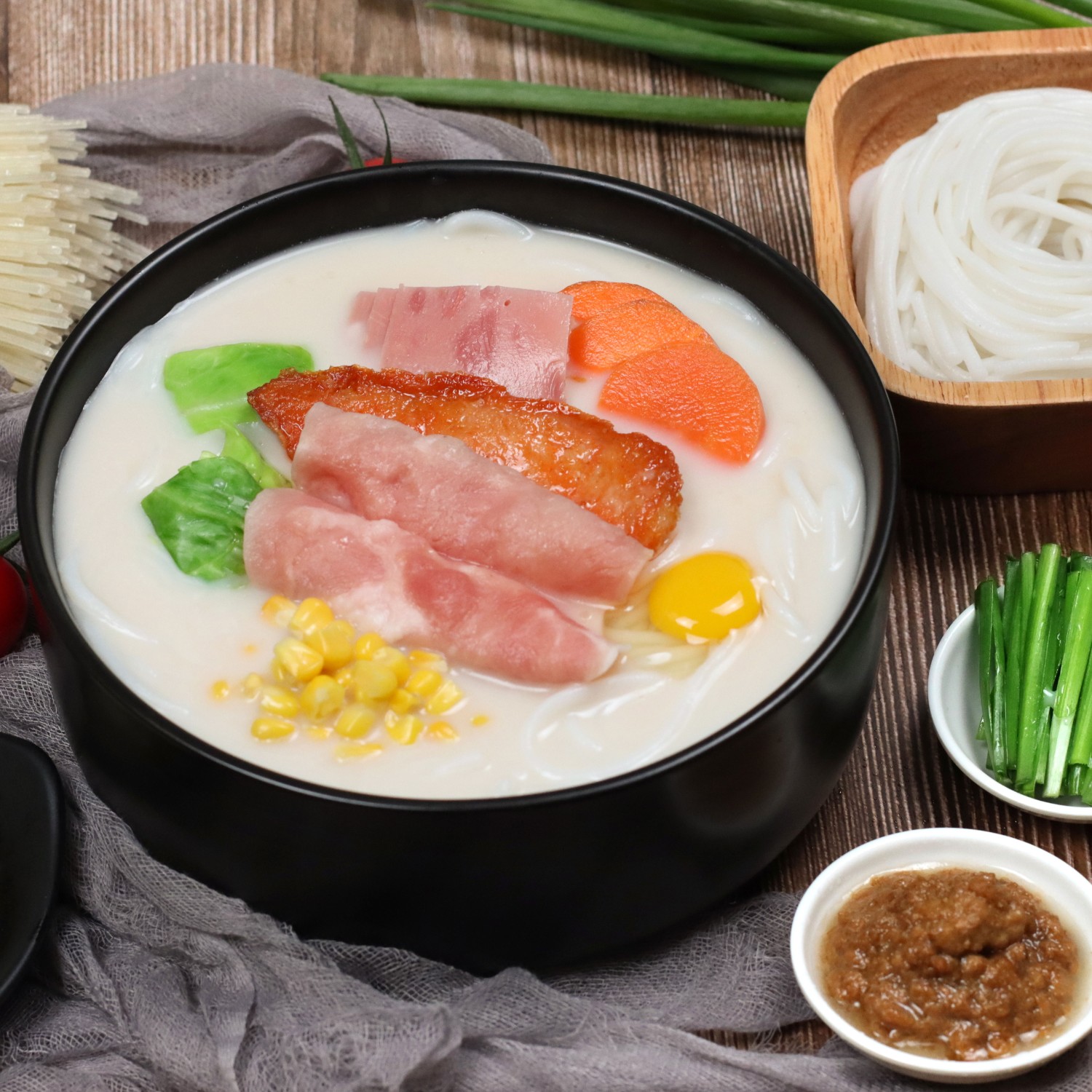 状元米线自有工厂，口味稳定，运营经验丰富