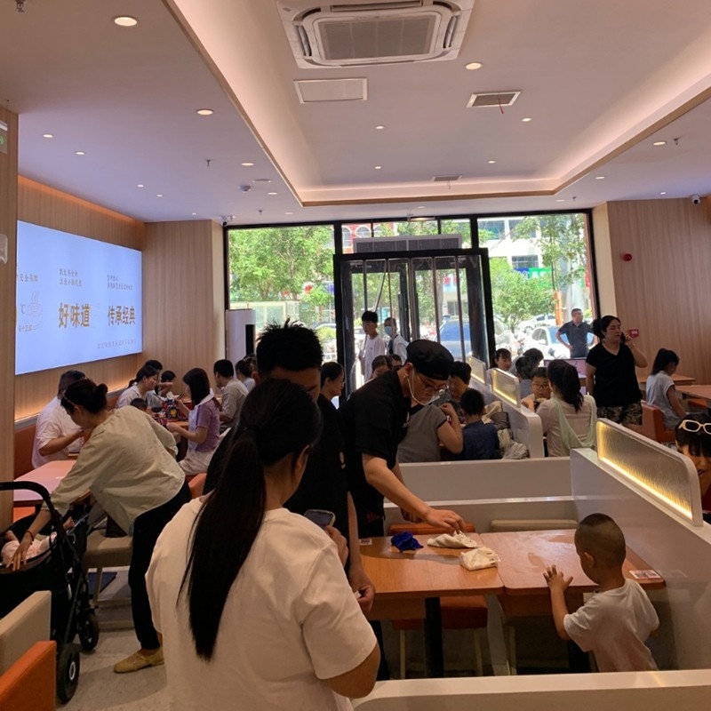 状元米线，二十年专注纯大米米线，品质保障，市场信赖。选择我们，共享美味商机，成就创业梦想！